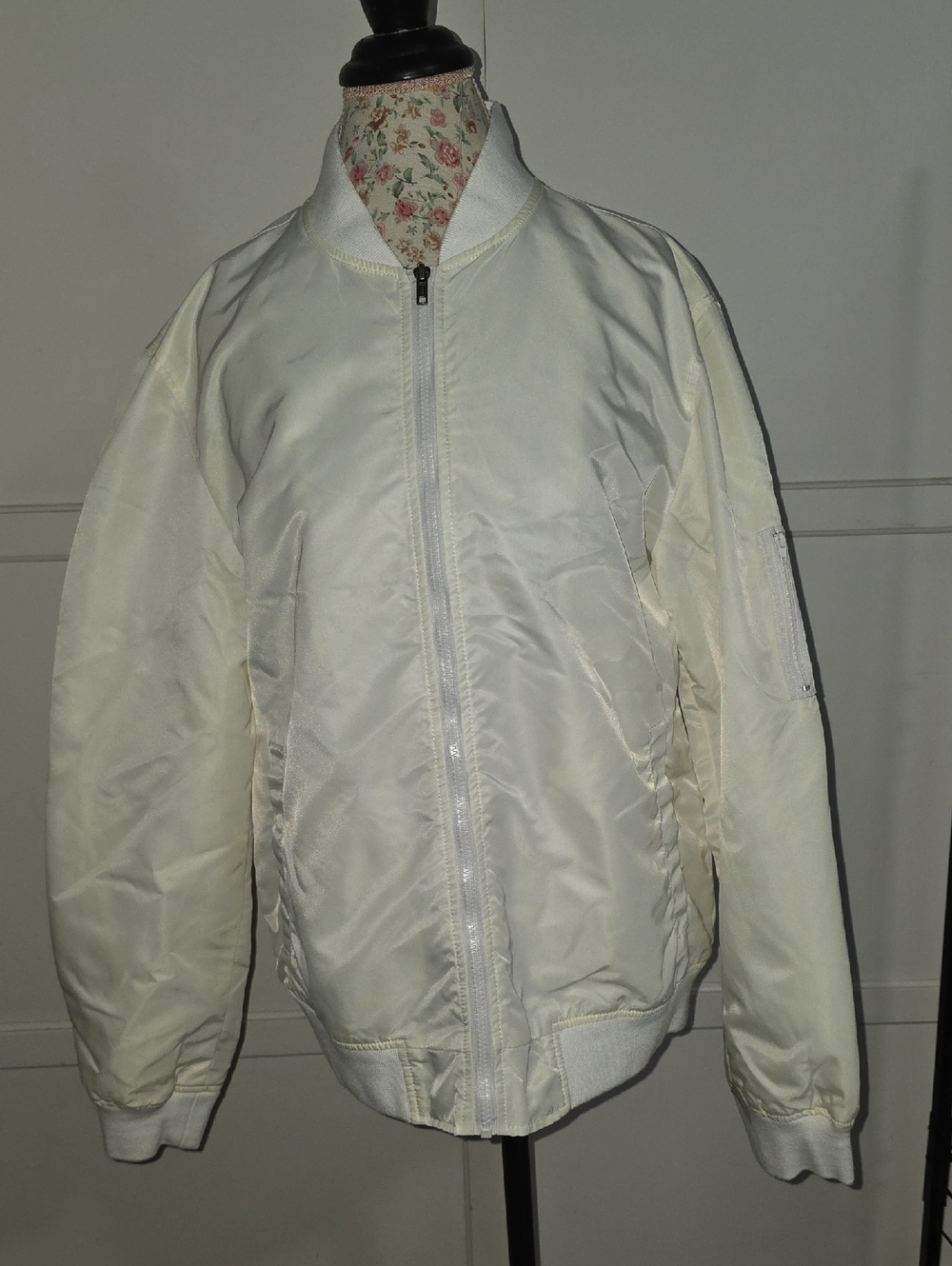 Men's White Bomber Jacket - Lightweight Zip Front Size LARGE